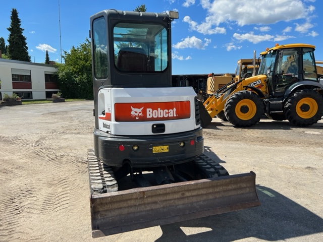 Bobcat E 35 – 3