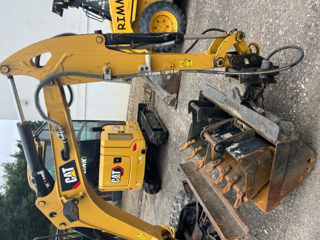 Caterpillar 301.5 – 4