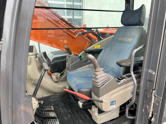 Hitachi ZX 250 LCN-3 – 5