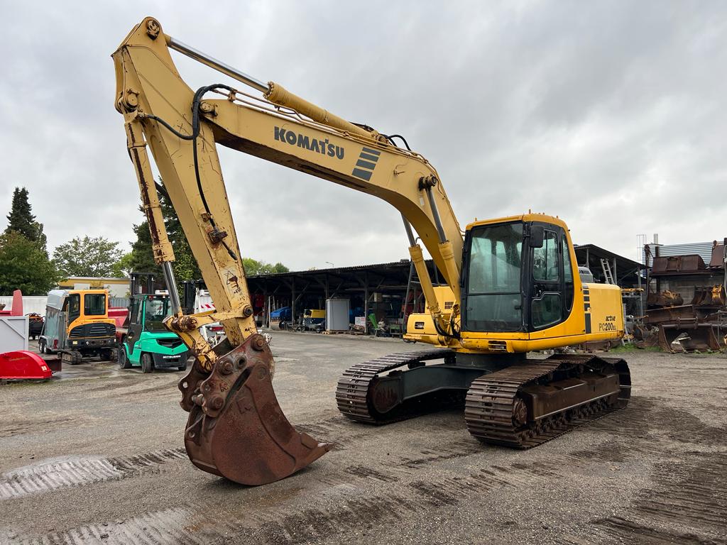 Komatsu PC 200 EL-6K – 4