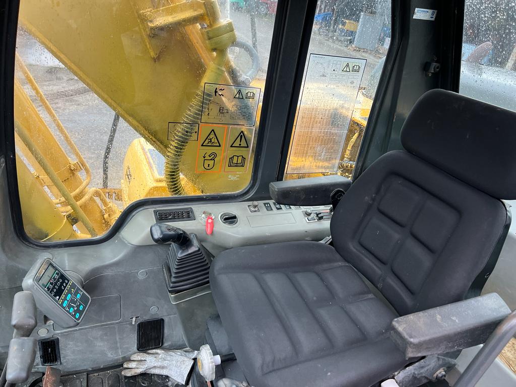 Komatsu PC 200 EL-6K – 5