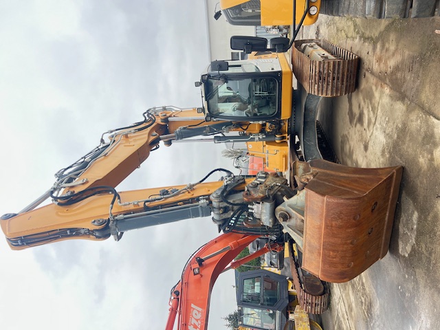 Liebherr R 924 Litronic – 2