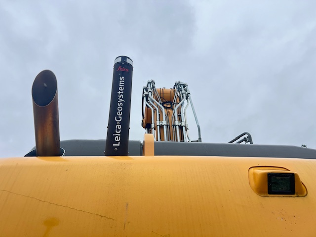 Liebherr R 924 Litronic – 8