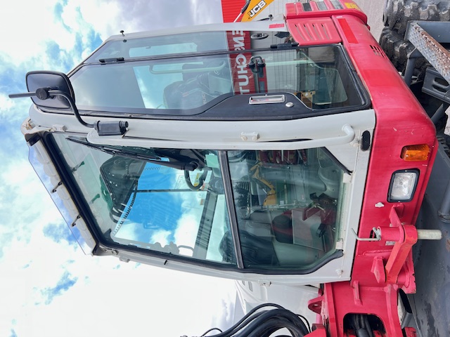 Takeuchi TB 295 W – 8