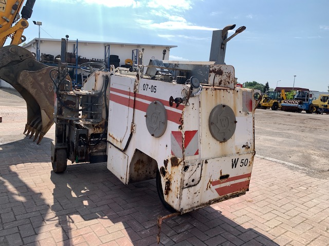Wirtgen W 350 – 2
