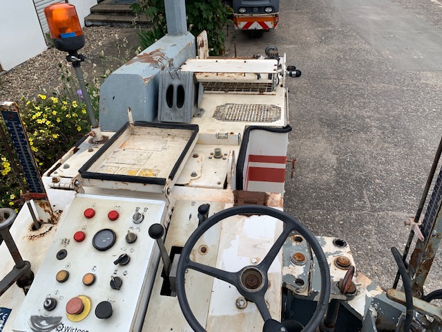 Wirtgen W 350 – 4